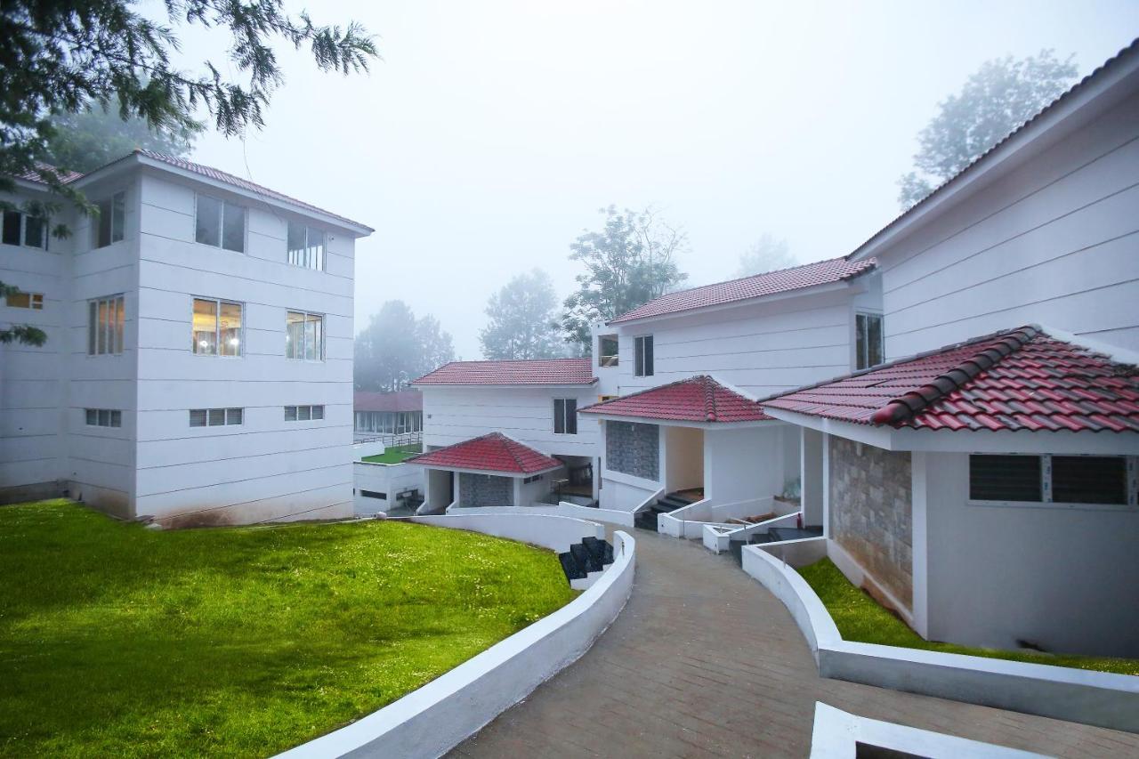 La Feliz Palacio Yercaud Exterior foto