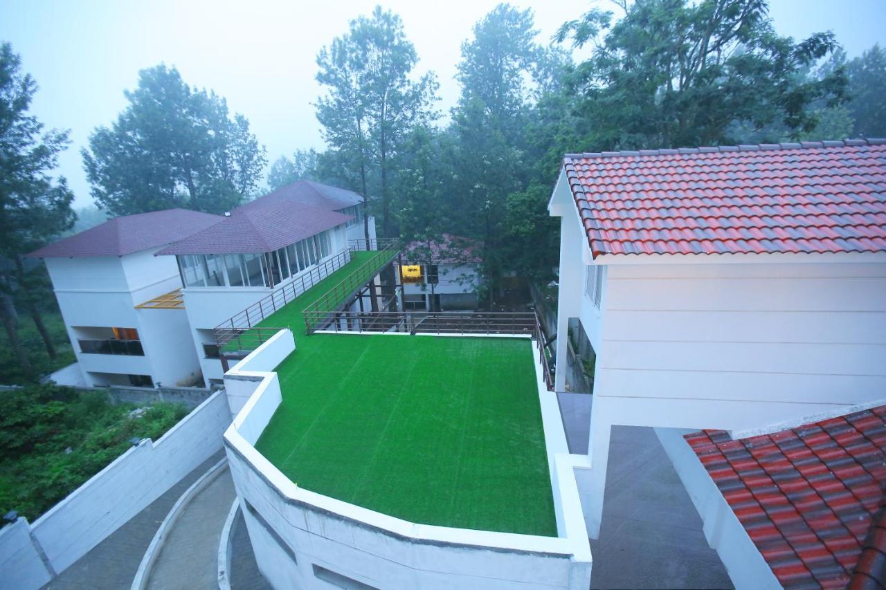 La Feliz Palacio Yercaud Exterior foto